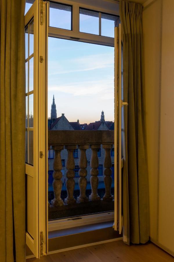 B&B Contrast Bruges Luaran gambar