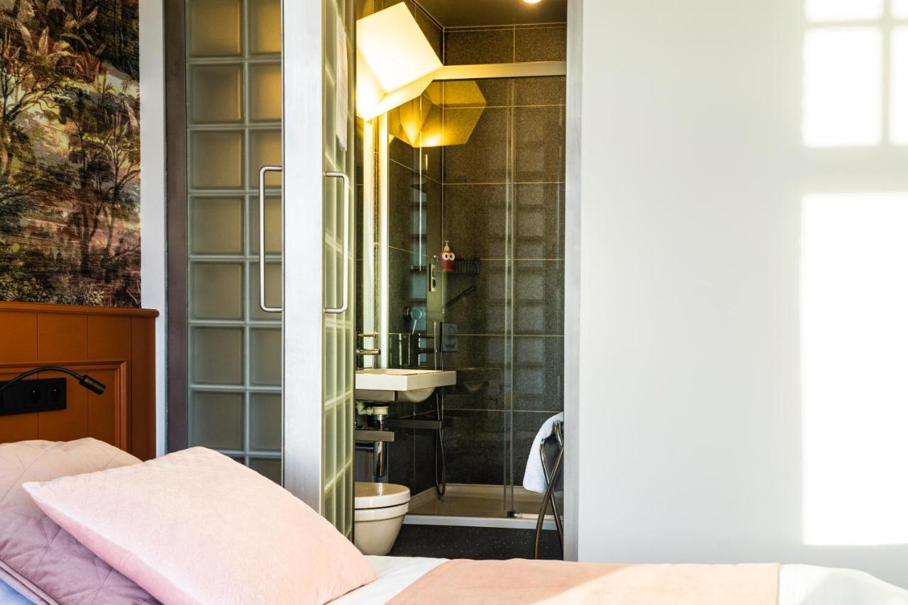 B&B Contrast Bruges Luaran gambar